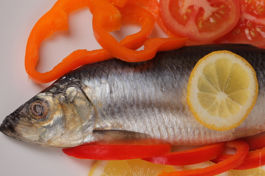 The truth is that farmed fish has 3 times more saturated fat as compared to wild fish.