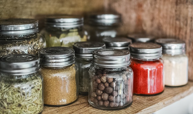 spices-2482278_640