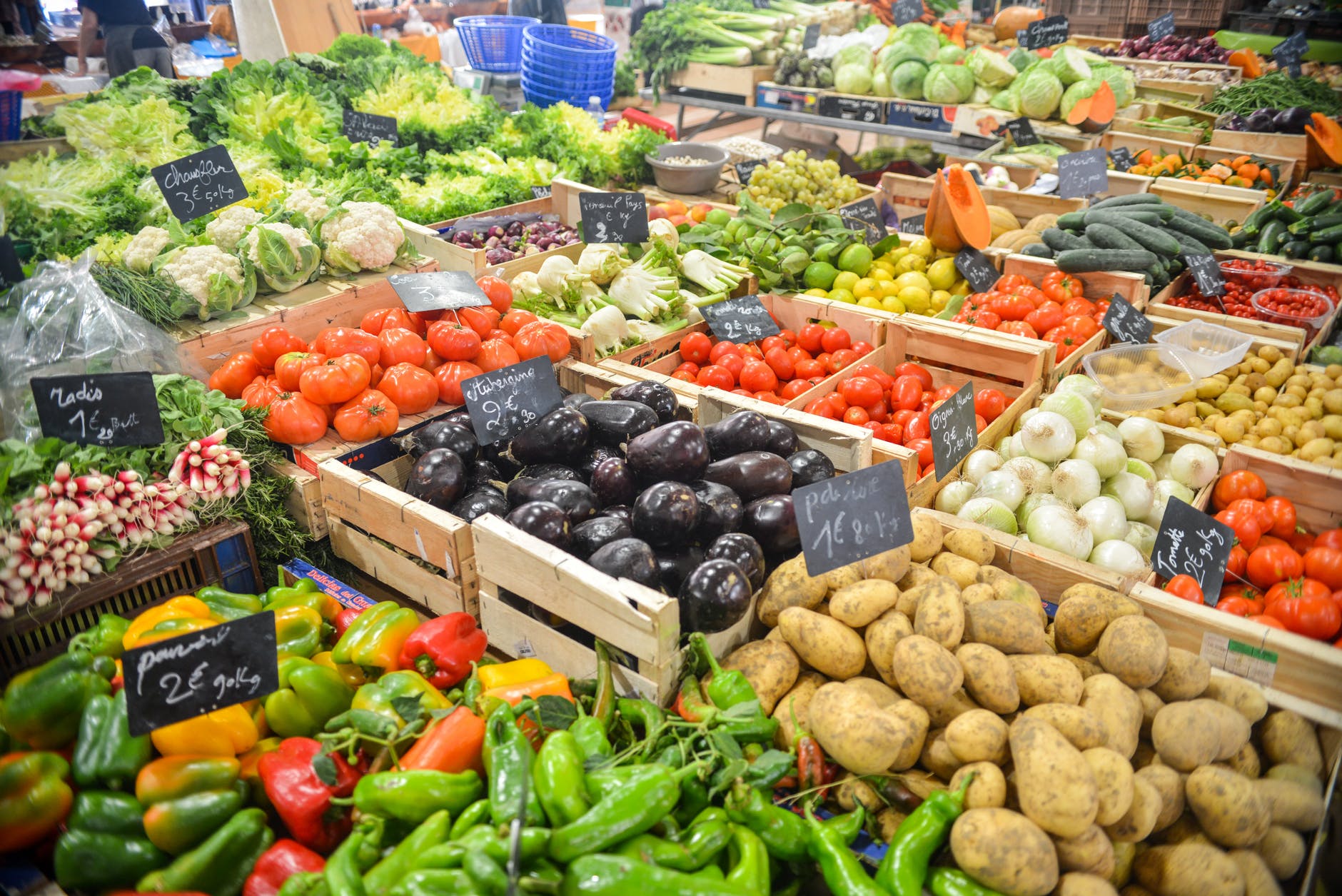 5 Ways To Shop For Groceries Like A Nutritionist
