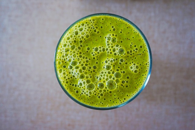 3 Healthy Green Breakfast Smoothies