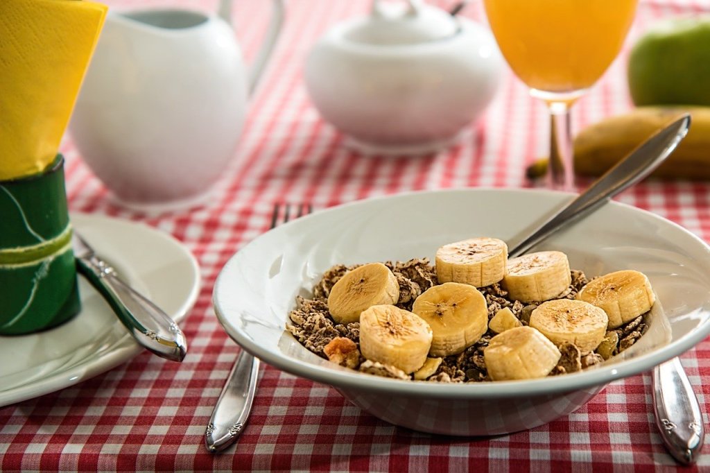 5 Rules of Eating You Should Follow During Lockdown