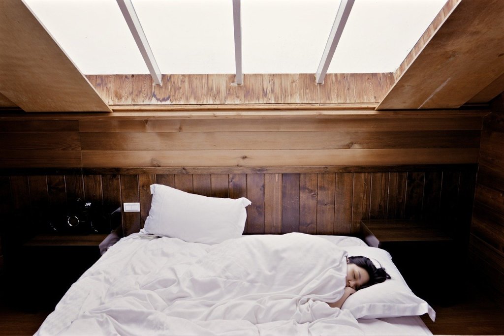 These 3 Easy And Inexpensive Changes in Your Lifestyle Will Improve Your Sleep
